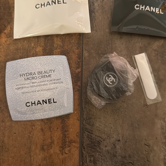 Chanel goodies - Picture 5 of 5